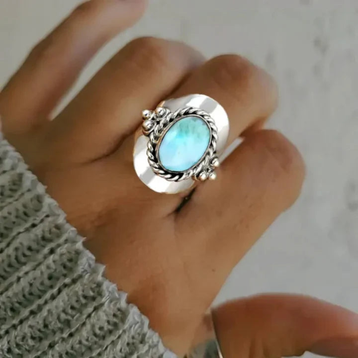 Anillo Ópalo Azul en Plata Vintage