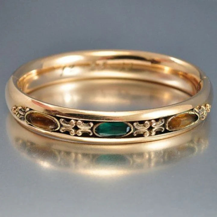 Anillo Fino Piedras Coloradas Dorado